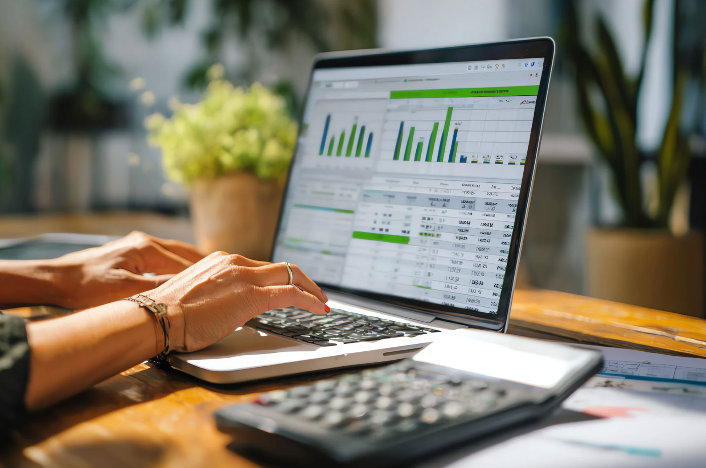 Client using Doculivery's cloud based client document management software